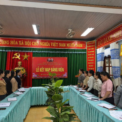 CHI BỘ TRƯỜNG MẪU GIÁO XÃ ĐẮC PRING TỔ CHỨC LỄ KẾT NẠP ĐẢNG VIÊN MỚI VÀ CÔNG NHẬN ĐẢNG VIÊN CHÍNH THỨC