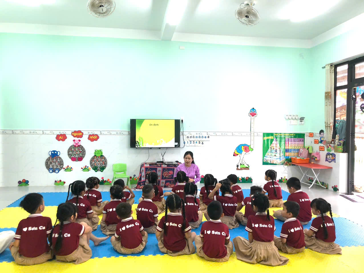 12 Kỹ năng an toàn cho bé mầm non cha mẹ nhất định phải dạy từ sớm