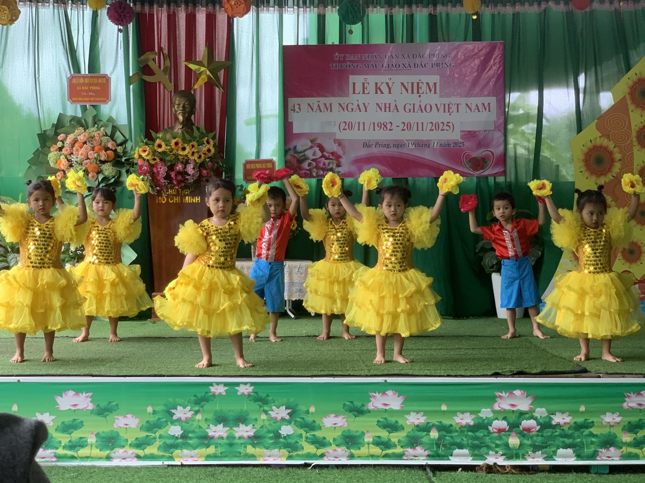 z7242795515108 3f828db65fc5eaa6446a449c99e04ecf