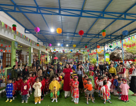 Hoạt động trải nghiệm Bé vui đón Tết xuân Ất Tỵ